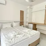 The Paradise 3*