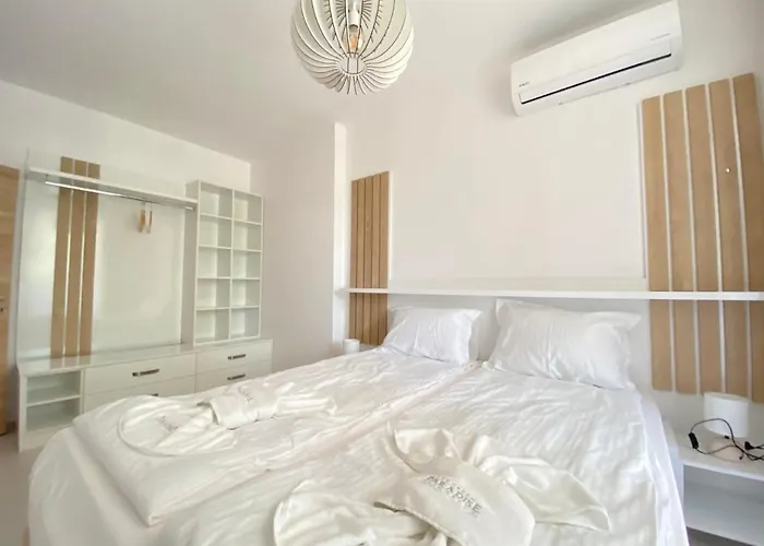 The Paradise Приморско