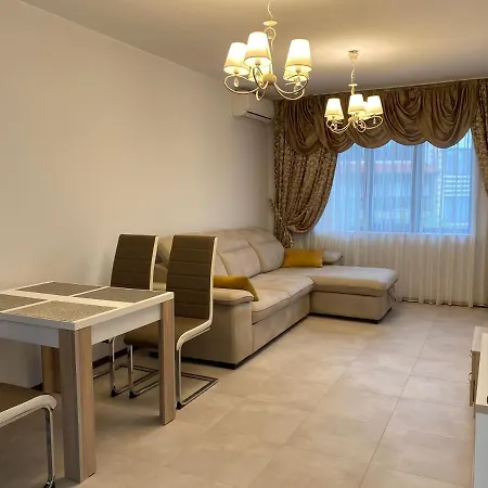 아파트호텔 The Paradise 프리모르스코