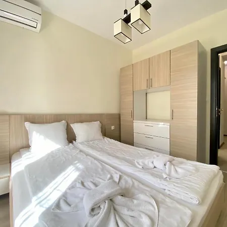 The Paradise 3* Primorsko